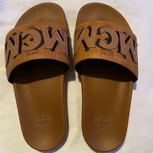 Authentic MCM Slides